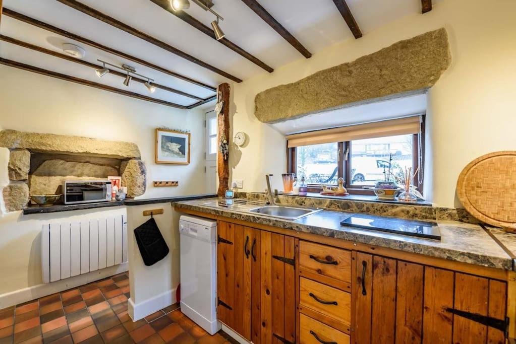 Westside Cottage, Newby, Clapham, Yorkshire Dales National Park, Famous Three Peaks, Near The Lake District, Pets Are Welcome Newby  Eksteriør billede