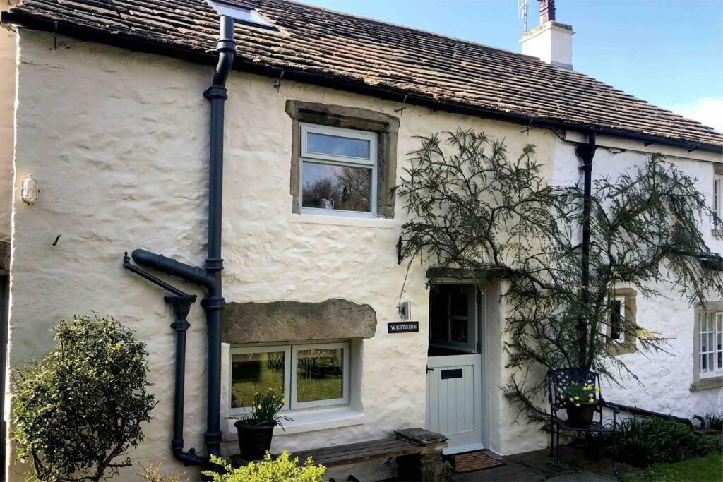 Westside Cottage, Newby, Clapham, Yorkshire Dales National Park, Famous Three Peaks, Near The Lake District, Pets Are Welcome Newby  Eksteriør billede