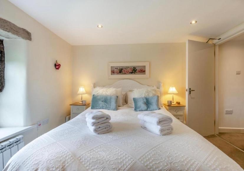 Westside Cottage, Newby, Clapham, Yorkshire Dales National Park, Famous Three Peaks, Near The Lake District, Pets Are Welcome Newby  Eksteriør billede