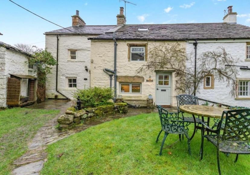 Westside Cottage, Newby, Clapham, Yorkshire Dales National Park, Famous Three Peaks, Near The Lake District, Pets Are Welcome Newby  Eksteriør billede