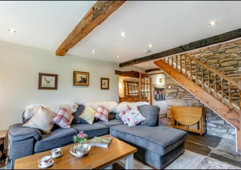 Westside Cottage, Newby, Clapham, Yorkshire Dales National Park, Famous Three Peaks, Near The Lake District, Pets Are Welcome Newby  Eksteriør billede