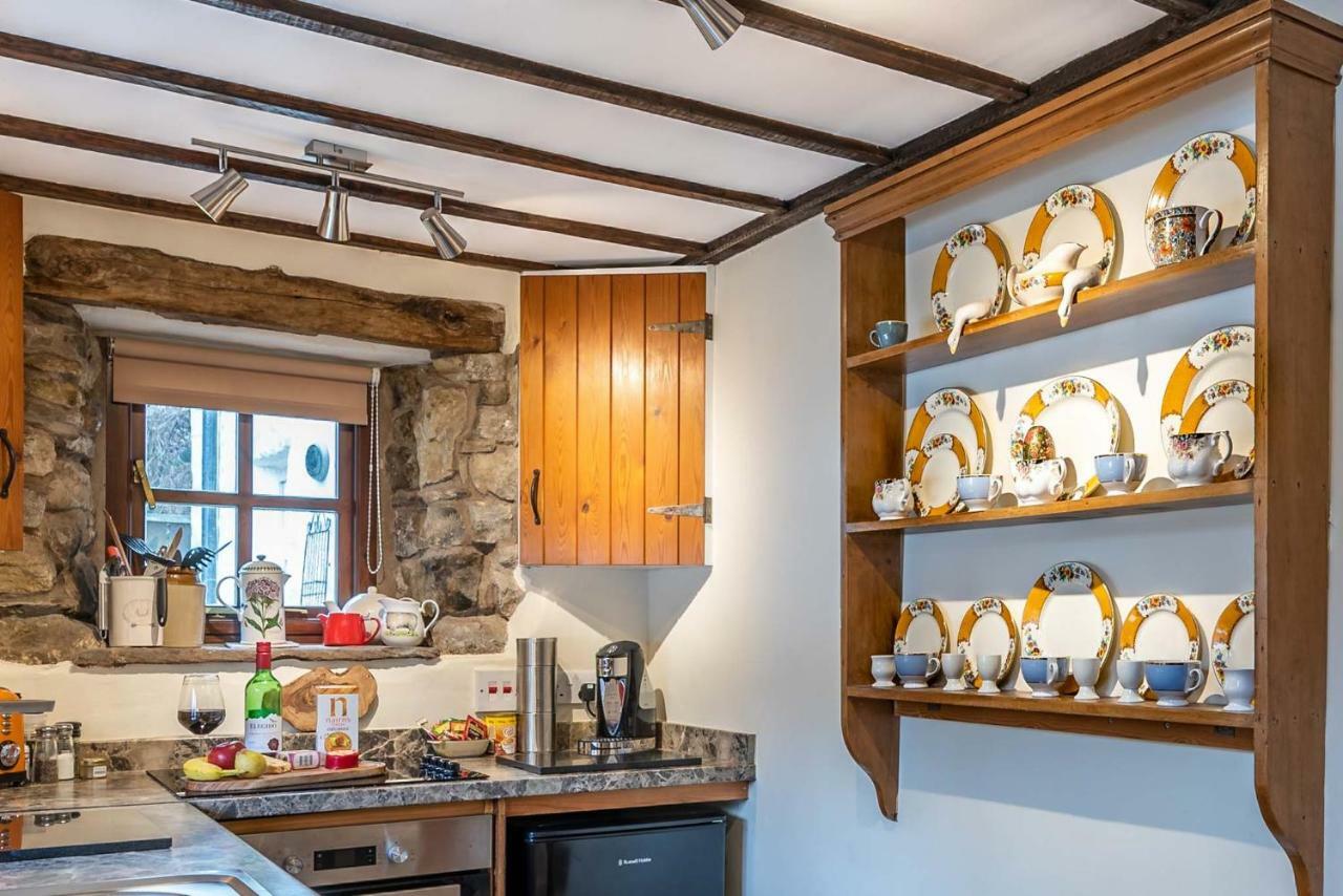Westside Cottage, Newby, Clapham, Yorkshire Dales National Park, Famous Three Peaks, Near The Lake District, Pets Are Welcome Newby  Eksteriør billede
